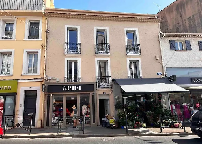 Carina- 2-4 Pers- Standing Hyper Centre Climatisé